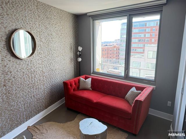 9 Ave At Port Imperial 809, West New York, NJ 07093