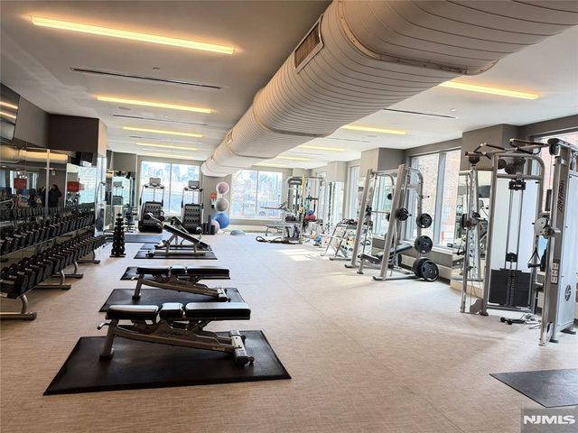 9 Ave At Port Imperial 809, West New York, NJ 07093