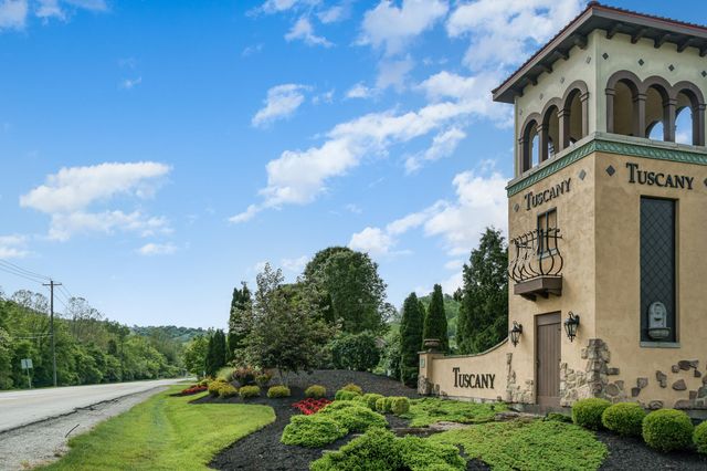 2369 Piazza Ridge, Covington, KY 41017