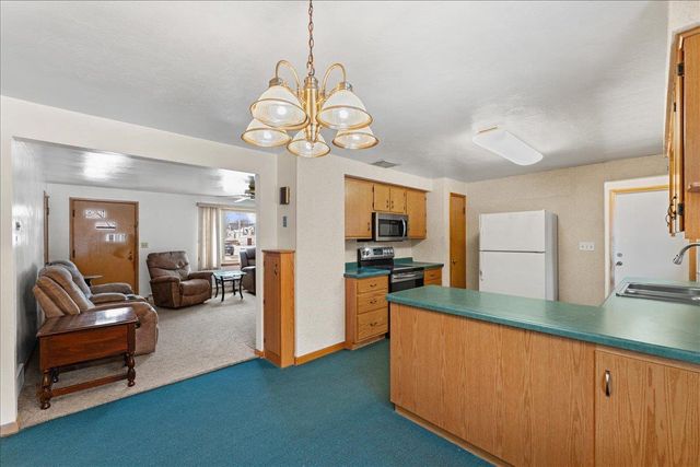 705 2ND STREET, Kewaunee, WI 54216