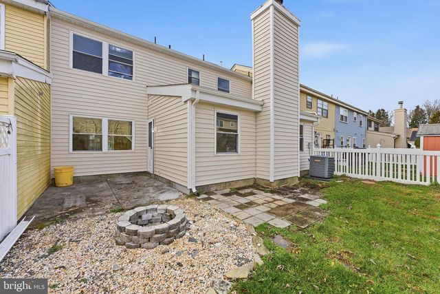 143 BANWELL LN, Mount Laurel, NJ 08054