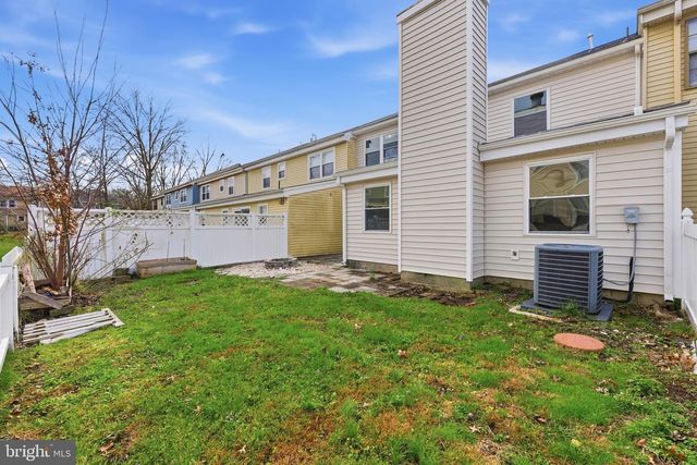 143 BANWELL LN, Mount Laurel, NJ 08054