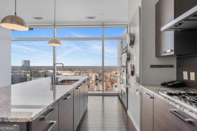 45 Ivan Allen Jr Boulevard NW 2603, Atlanta, GA 30308