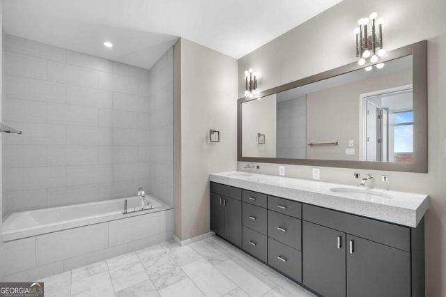 45 Ivan Allen Jr Boulevard NW 2603, Atlanta, GA 30308