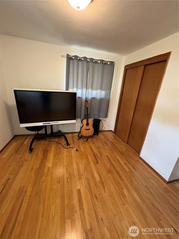 13815 Park Avenue S, Tacoma, WA 98444