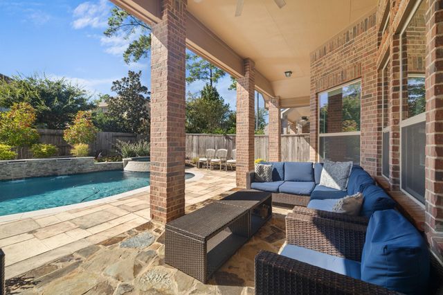 11 Canoe Bend Drive, Spring, TX 77389