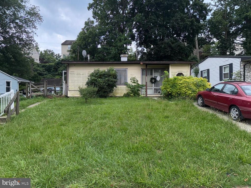2420 MCKINLEY, West Lawn, PA 19609