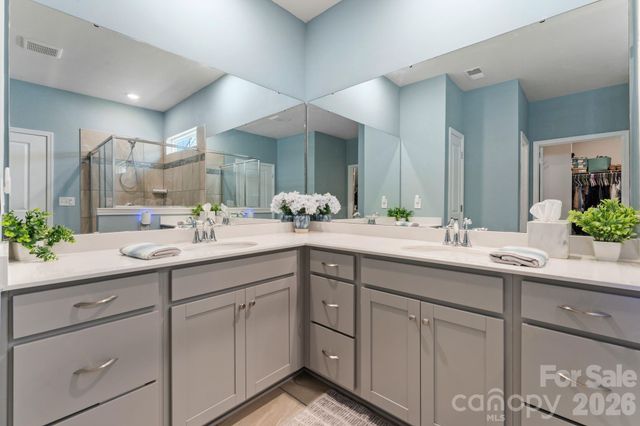138 Dubois Drive, Mooresville, NC 28115