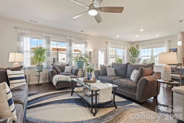 138 Dubois Drive, Mooresville, NC 28115