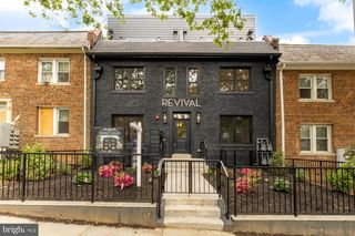 1325 ORREN ST NE #A, Washington, DC 20002