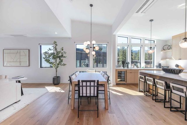 339 Palisades Circle, Olympic Valley, CA 96146