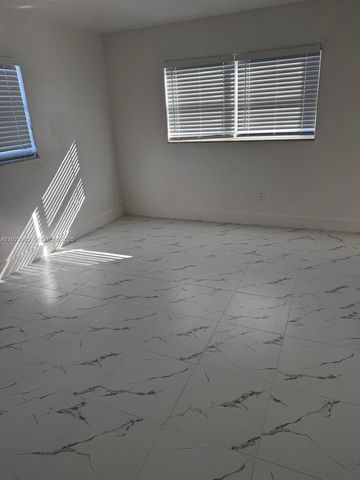 16215 NE 18th Ct 209, North Miami Beach, FL 33162