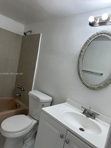 16215 NE 18th Ct 209, North Miami Beach, FL 33162