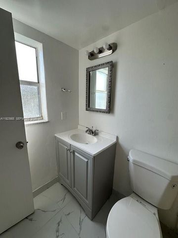 16215 NE 18th Ct 209, North Miami Beach, FL 33162