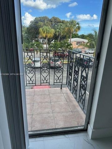 16215 NE 18th Ct 209, North Miami Beach, FL 33162