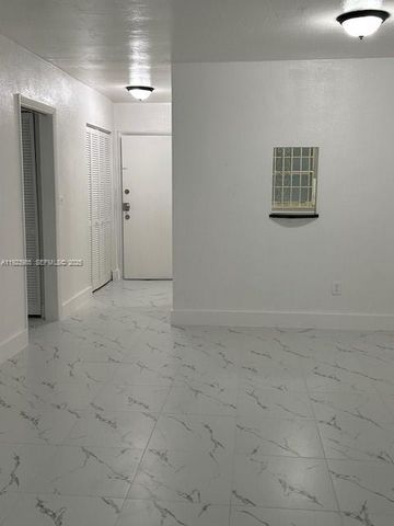 16215 NE 18th Ct 209, North Miami Beach, FL 33162