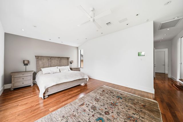 1614 Driscoll Street, Houston, TX 77019