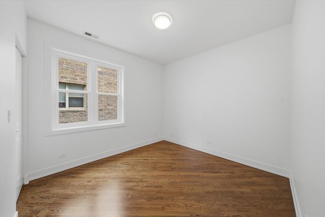 6613 S KIMBARK Avenue 2, Chicago, IL 60637