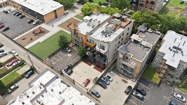 6613 S KIMBARK Avenue 2, Chicago, IL 60637