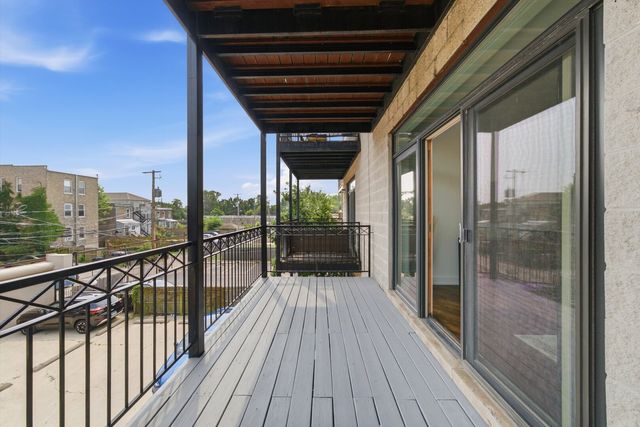6613 S KIMBARK Avenue 2, Chicago, IL 60637