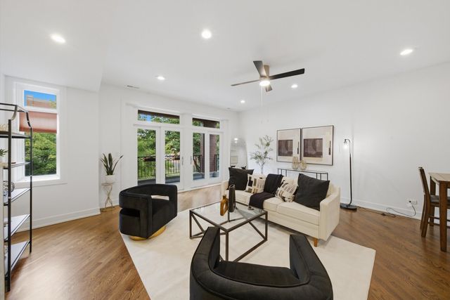6613 S KIMBARK Avenue 2, Chicago, IL 60637
