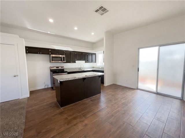 3724 Glacier Grove Drive, North Las Vegas, NV 89032