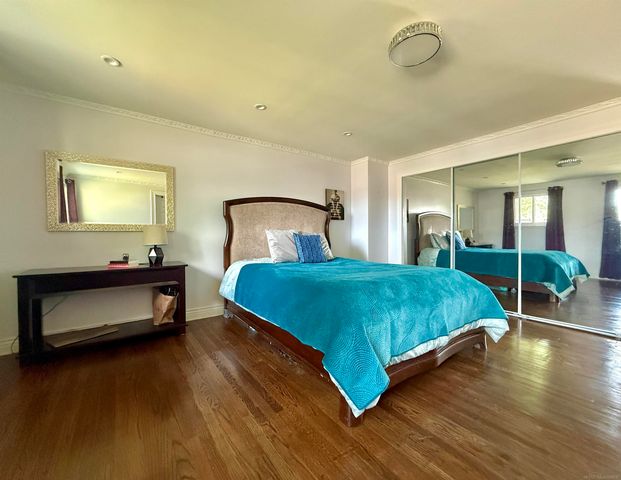 8401 18 Mile Road Unit 20, Sterling Heights, MI 48313