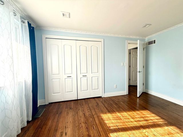 8401 18 Mile Road Unit 20, Sterling Heights, MI 48313