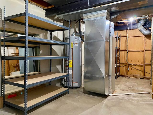 8401 18 Mile Road Unit 20, Sterling Heights, MI 48313