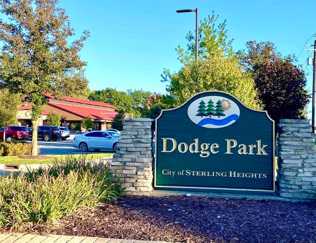 8401 18 Mile Road Unit 20, Sterling Heights, MI 48313