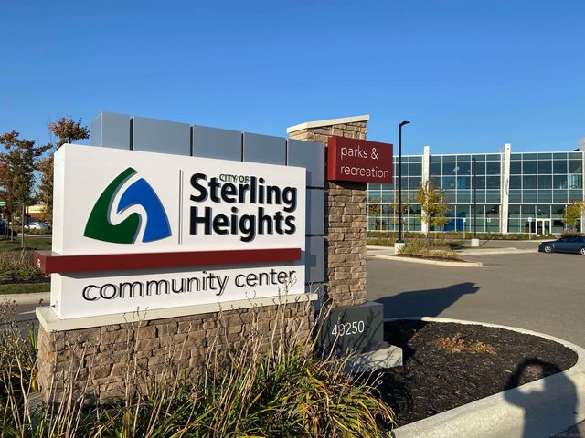 8401 18 Mile Road Unit 20, Sterling Heights, MI 48313