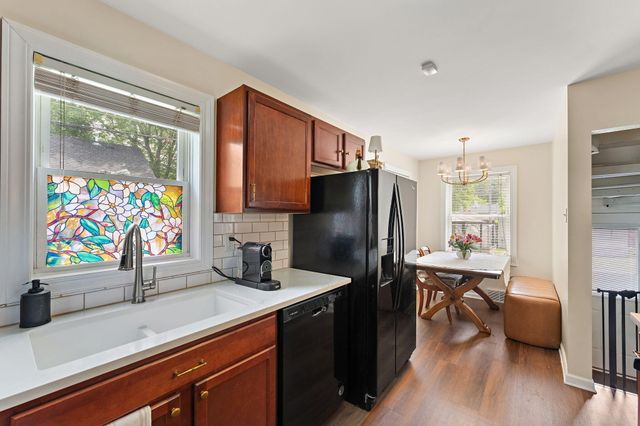 912 Mulberry Street, Hammond, IN 46324