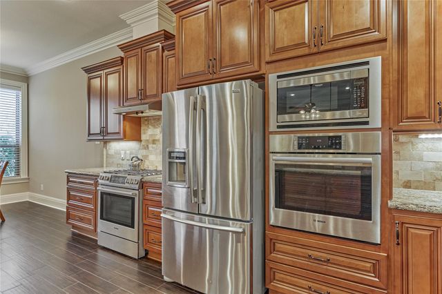 35 Bent Tree Lane, Montgomery, TX 77356