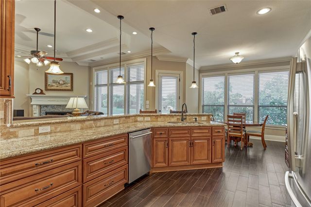 35 Bent Tree Lane, Montgomery, TX 77356