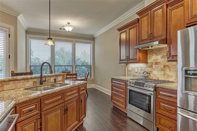 35 Bent Tree Lane, Montgomery, TX 77356