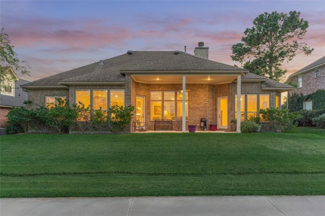 35 Bent Tree Lane, Montgomery, TX 77356