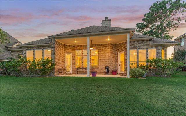 35 Bent Tree Lane, Montgomery, TX 77356