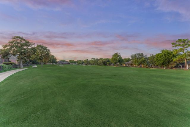 35 Bent Tree Lane, Montgomery, TX 77356