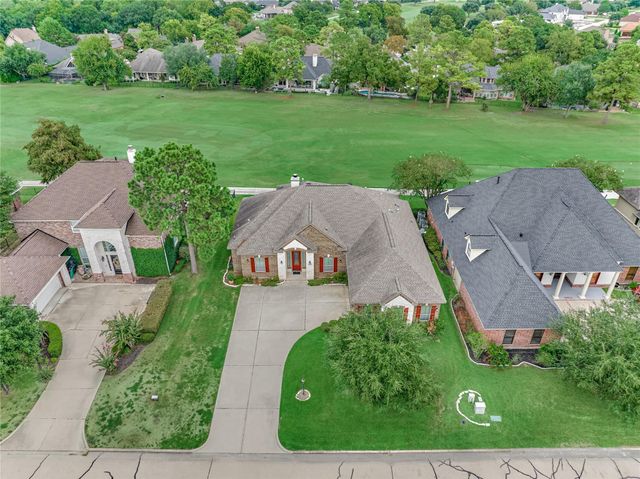35 Bent Tree Lane, Montgomery, TX 77356