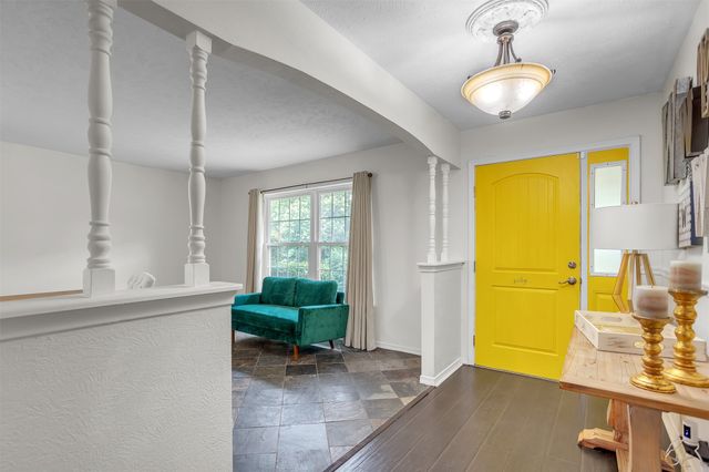 5922 Spring Glen, Dallas, TX 75232