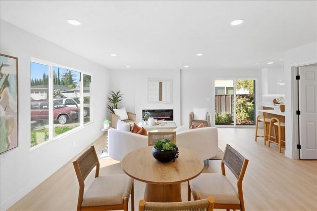 832 Mary Court, Campbell, CA 95008