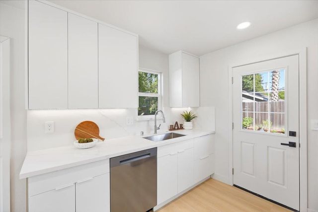 832 Mary Court, Campbell, CA 95008