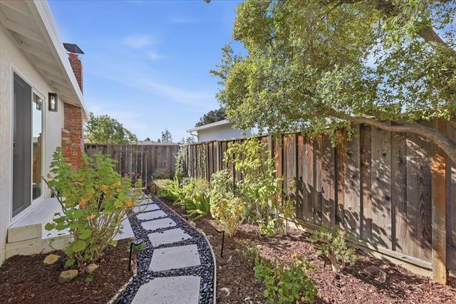 832 Mary Court, Campbell, CA 95008