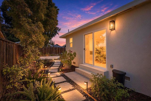 832 Mary Court, Campbell, CA 95008
