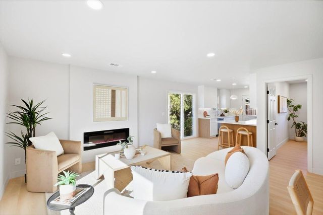 832 Mary Court, Campbell, CA 95008