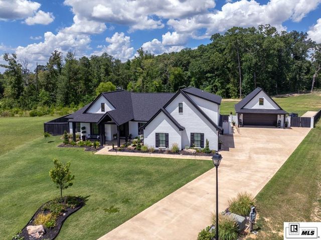 411 PELICAN GROVE DRIVE, Calhoun, LA 71225