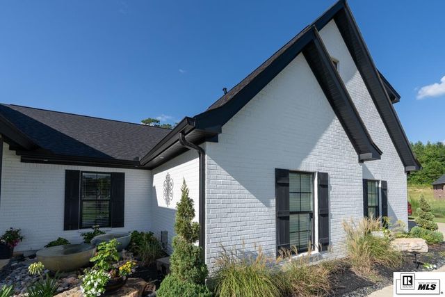 411 PELICAN GROVE DRIVE, Calhoun, LA 71225