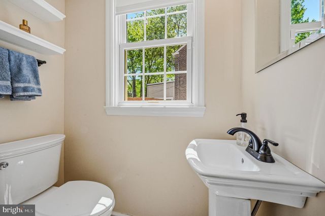 20 HURST RD, Wilmington, DE 19803