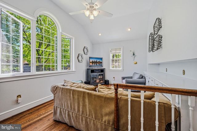 20 HURST RD, Wilmington, DE 19803