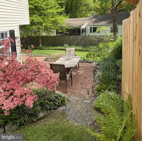 20 HURST RD, Wilmington, DE 19803